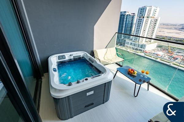 Studio | Fully Upgraded | Vacant | Burj View